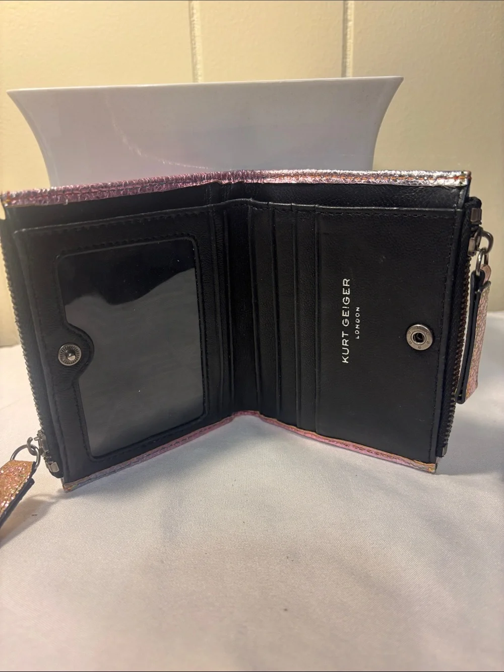 NWOT Kurt Geiger London Metallic Quilted Bifold Wallet Kensington - RARE
